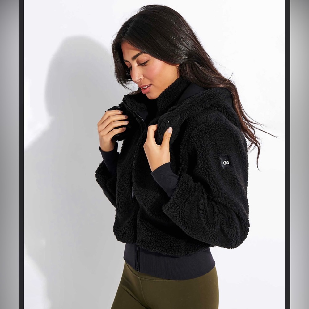 NWT Alo Foxy Sherpa Jacket size XS